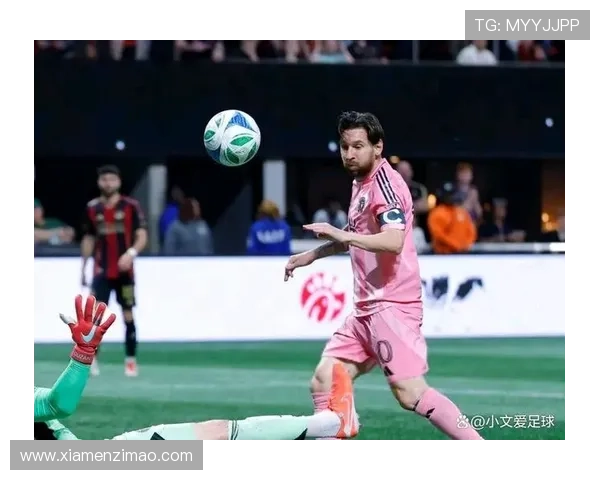 梅西告别巴萨转会巴黎 震动世界足坛引发热议